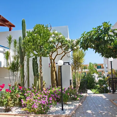 Maria Rousse Malia (Crete)